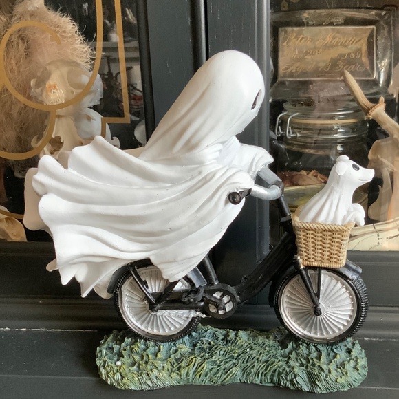 Halloween viral ghost and dog riding bike figure - Picture 4 of 4